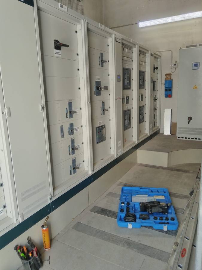 Labeled section breakers in a switchboard